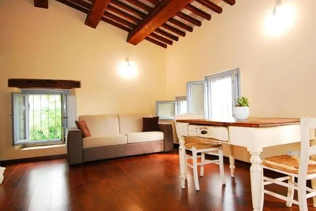 Amaranth House Rooms and Apartments - Yerinde Yemek