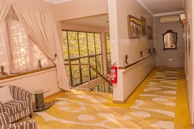 The Amariah Boutique Hotel Mikocheni - İç Mekan