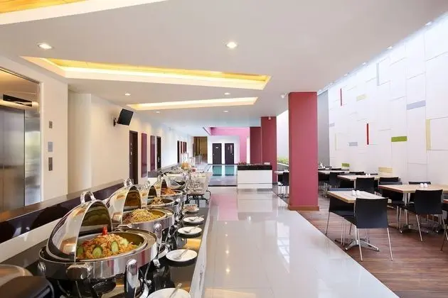 Amaris Hotel Dewi Sri - CHSE Certified - Yerinde Yemek