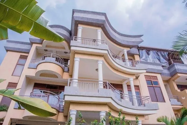 Amaris Hotel
