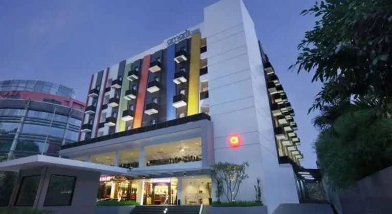 Amaris Padjajaran