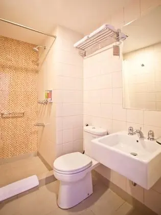 Hotel Amaris Pratama Nusa Dua - Oda