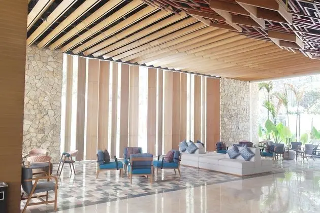 Amarsvati Luxury Resort Condotel & Villa - Lobi