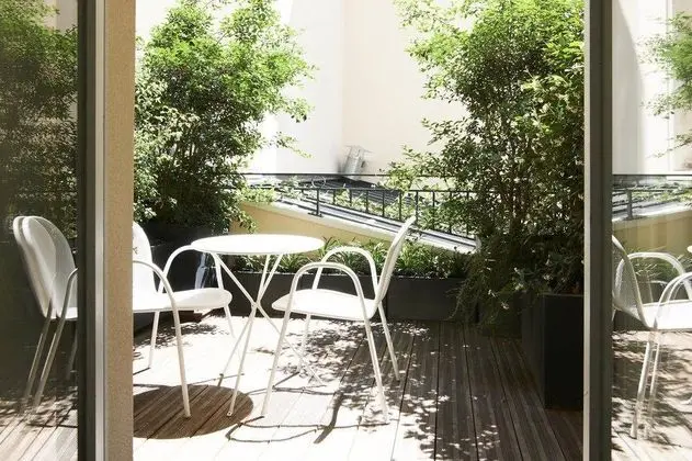 Amastan Paris