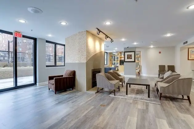 Amazing 1 Bedroom Condo Ballston - Lobi