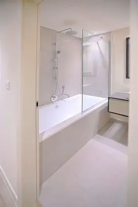 Amazing 1bedroom With Balcony at Park View Dubai - Banyo Tipleri