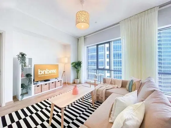 Amazing 1BR APT Downtown
