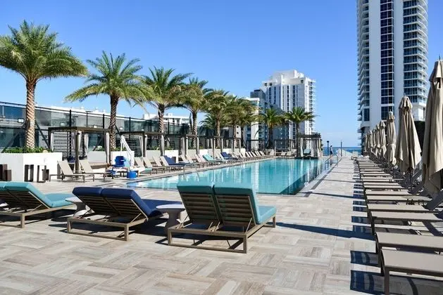 Amazing 2BR Hyde Beach House Ocean Views - Havuz