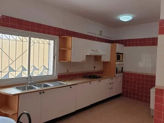 Amazing 3 bedroom flat 2min to the beach - Mutfak