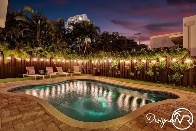 Amazing 6BR Estate with Private Pool - Havuz