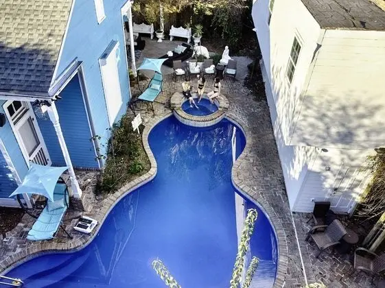 Amazing 7 BR - Next to Frenchman St - Havuz