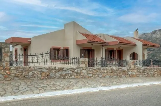 Amazing Villa Amare With Stunning Views - Oda