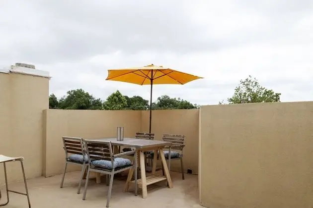 Amazing DC Home with Rooftop Deck - Yerinde Yemek