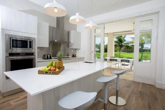 Amazing Golf Villa at Luxury Resort in Punta Cana Includes Staff Golf Carts and Bikes - Oda