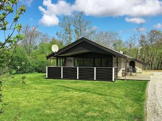 Amazing Holiday Home in Hemmet Jutland With Sauna