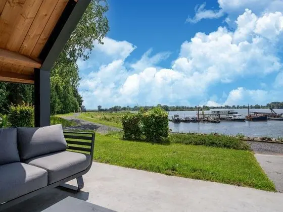 Amazing Holiday Home in Kerkdriel With Terrace