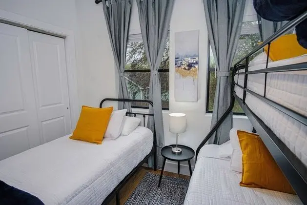 Amazing Indeed 3BR Only 5 Minutes From Downtown - Oda