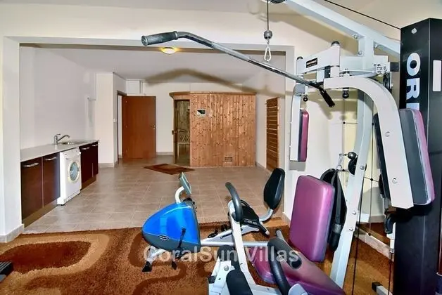 Amazing Luxury Villa, Enormous Heated Pool Jacuzzi, Gym, Games Room In Paphos - Fitness