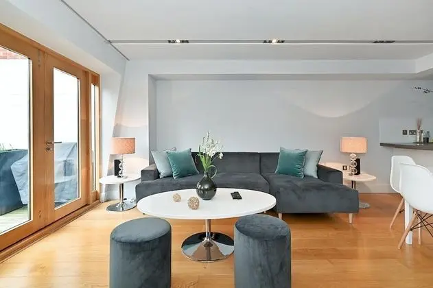 Amazing Mayfair 2 Bedroom 2 Bath Air Conditioned - Oda