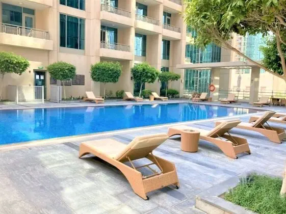 Amazing Stay & View in Dubai Downtown - Havuz