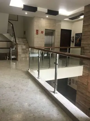 Hotel Amazone Residency - Dlf Phase 3 - Lobi