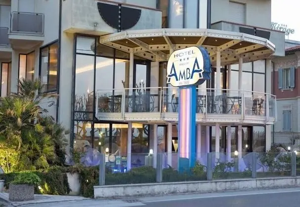 Hotel Amba