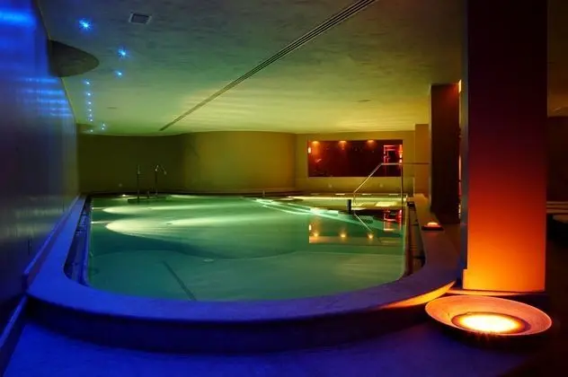 Ambasciatori Place Hotel SPA - Havuz
