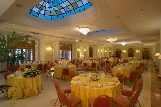 Ambasciatori Place Hotel SPA - Yeme / İçme