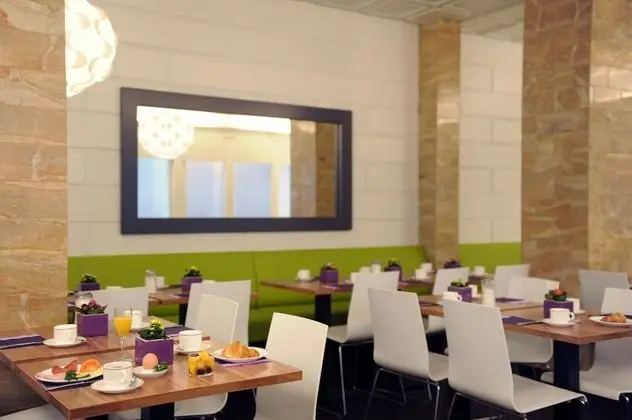 Ambassador Hotel Frankfurt - Yerinde Yemek