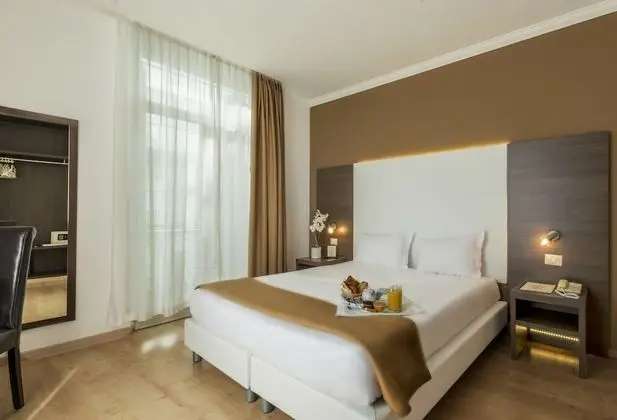 Hotel Ambassador Monaco - Öne Çıkan Resim