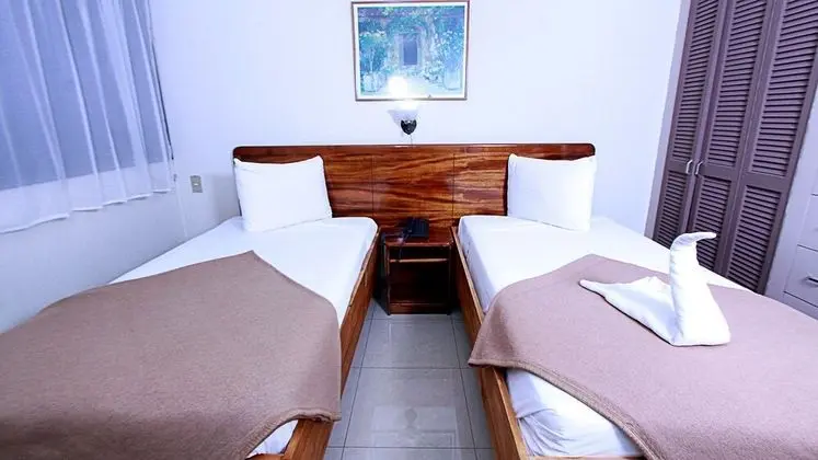Hotel Ambassador - Oda