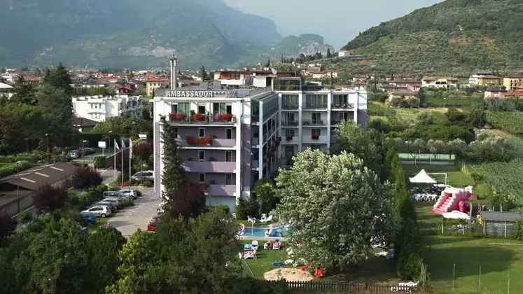 Hotel Ambassador Suite