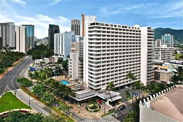Ambassador Hotel Waikiki