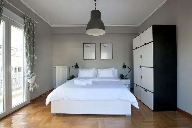 Ambelokipi. Spacious Sunny Apartment - Öne Çıkan Resim