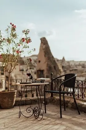 Amber Cave Suites - Dış Mekan