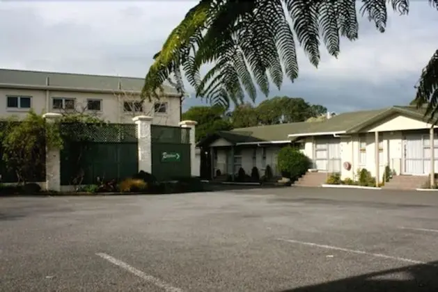 Amber Court Motel - Dış Mekan