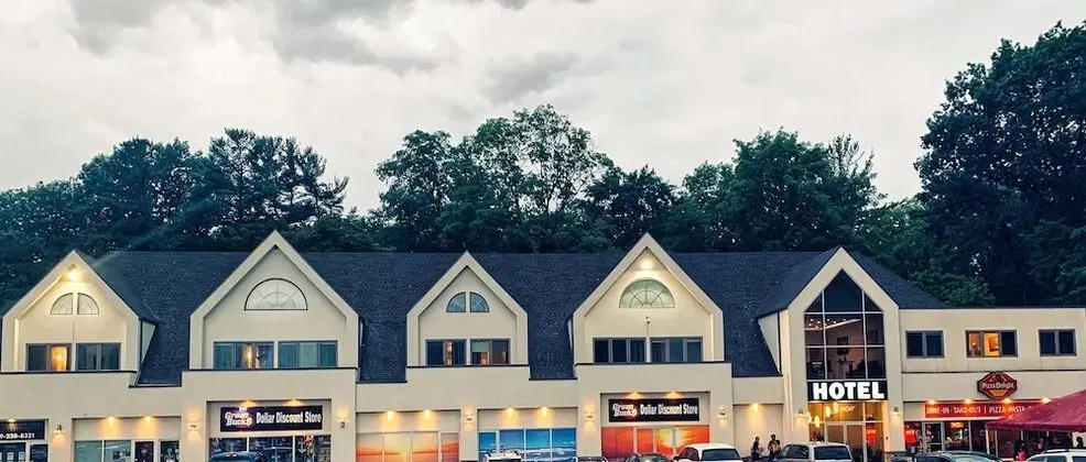Amber Hotel