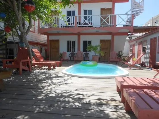 Ambergris Sunset Hotel - Dış Mekan