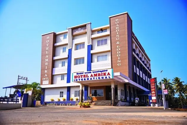 Hotel Ambika International Byndoor - Öne Çıkan Resim
