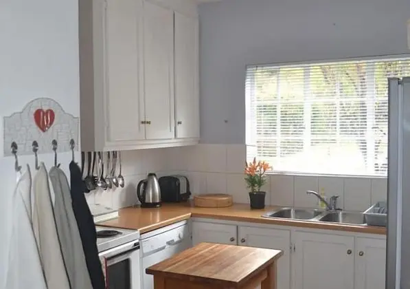 Ambleside Clarens Self Catering Cottages - Mutfak