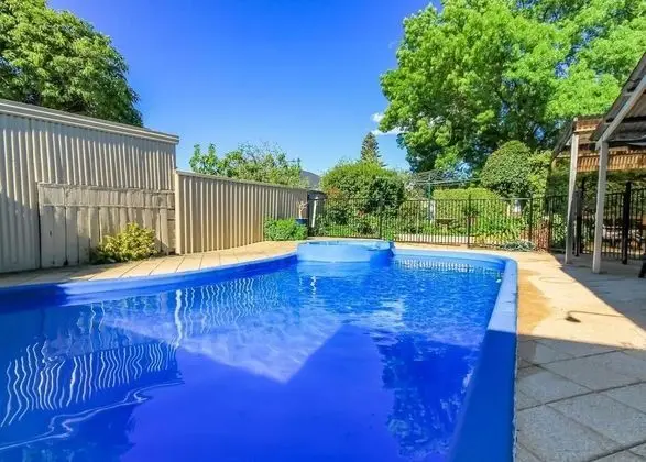 Ambrosia Holiday Home - Havuz