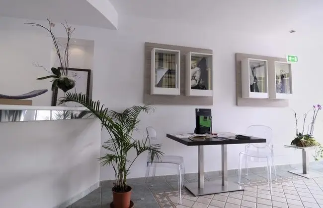 Hotel Ambrosio La Corte