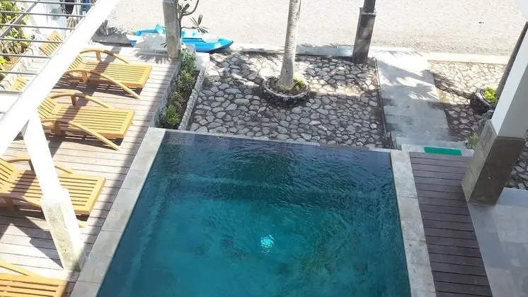 Amed Beach Villa - Havuz