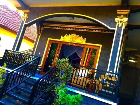 Amed Romance - Lobi