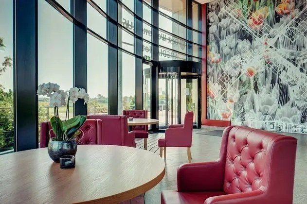 Amedia Amsterdam Airport, Trademark Collection by Wyndham - Lobi
