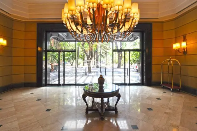 Amerian Executive Mendoza Hotel - Lobi