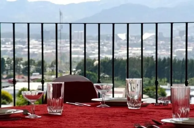 Hotel America