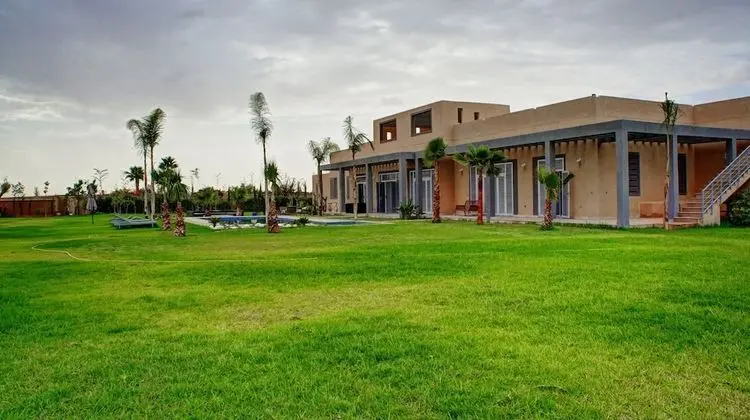 Americaine Prestige Villa - Dış Mekan