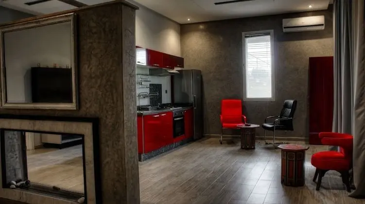 Americaine Prestige Villa - Mutfak