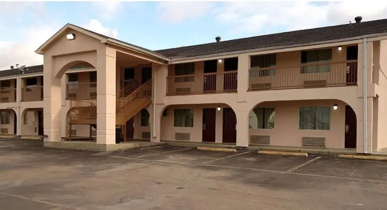 American Inn - Konum Öne Çıkanlar